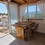 Apartman Dutkovic *