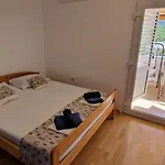 Apartman Dutkovic Vrboska