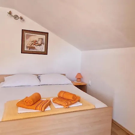 Dutkovic Apartment