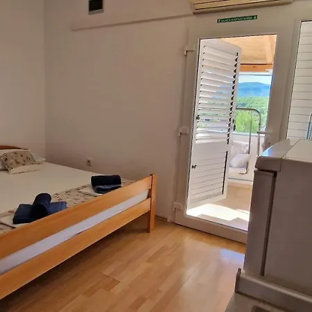 Dutkovic Lägenhet Vrboska