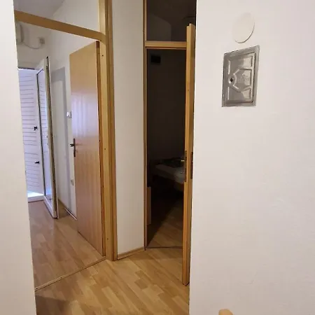 Lägenhet Dutkovic Vrboska