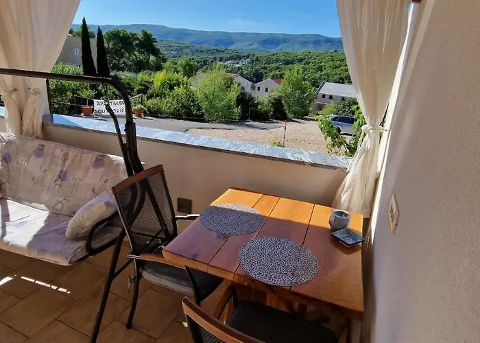 Dutkovic Apartment