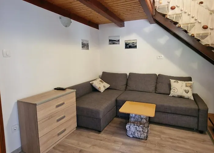 Dutkovic Apartment Vrboska